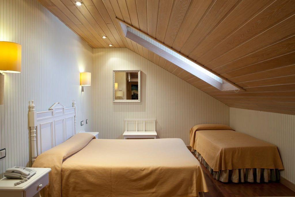 Hotel Azofra Burgo エクステリア 写真