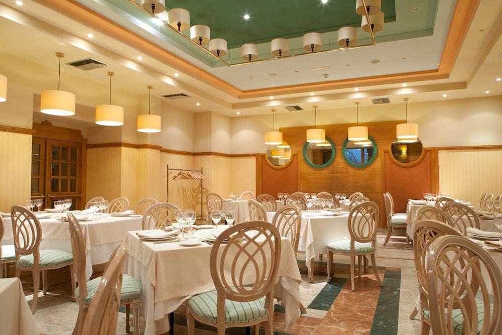 Hotel Azofra Burgo エクステリア 写真