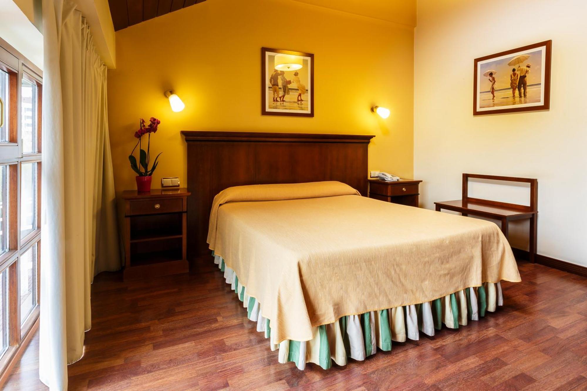 Hotel Azofra Burgo 部屋 写真