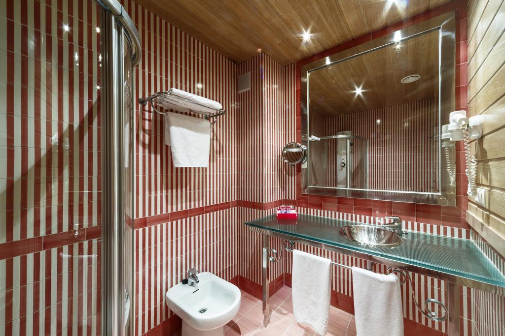Hotel Azofra Burgo エクステリア 写真